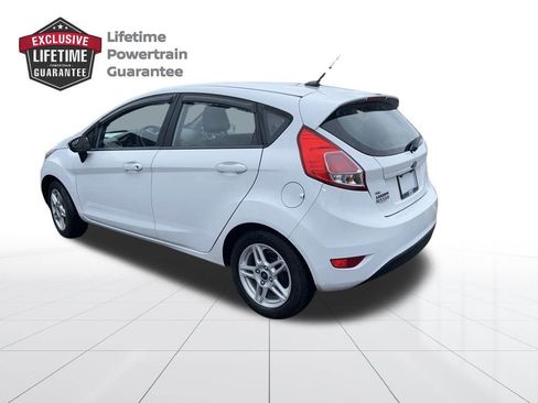 Used 2018 Ford Fiesta SE image 4