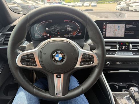 Used 2021 BMW 330i xDrive Sedan w/ M Sport Package AWD/4WD image 11