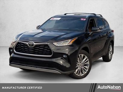 Certified 2022 Toyota Highlander Platinum