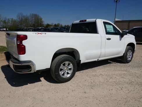 New 2026 Chevrolet Silverado 1500 W/T w/ WT Value Package AWD/4WD image 4