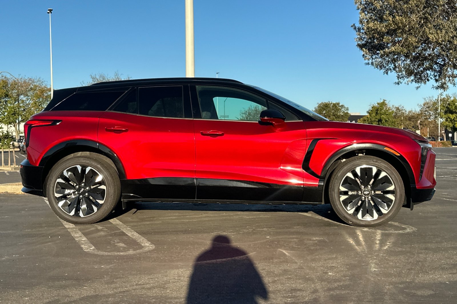 Used 2026 Chevrolet Blazer EV RS FWD image 3