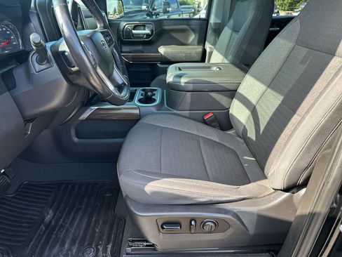 Used 2021 Chevrolet Silverado 1500 LT Trail Boss w/ Convenience Package II AWD/4WD image 15