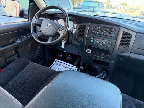 Used 2004 Dodge Ram 2500 Truck SLT w/ Trailer Tow Group image 18