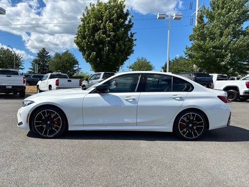Used 2026 BMW M340i xDrive AWD/4WD image 2