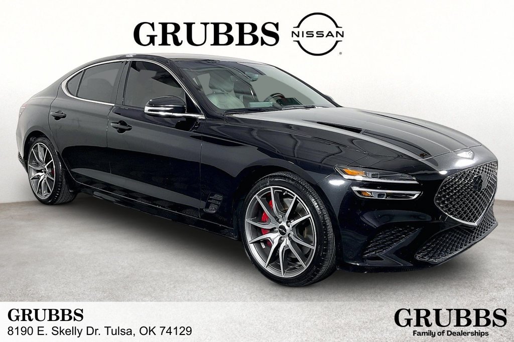 Used 2025 Genesis G70 2.5T RWD image 1
