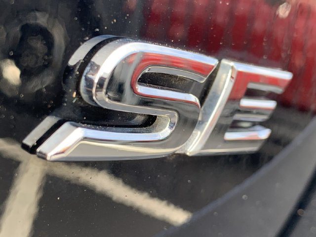 Used 2024 Toyota Camry SE FWD image 43