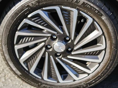 Used 2023 Hyundai Sonata Limited image 10