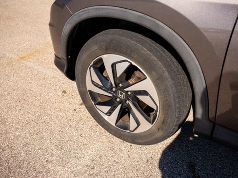 Used 2016 Honda CR-V Touring image 12