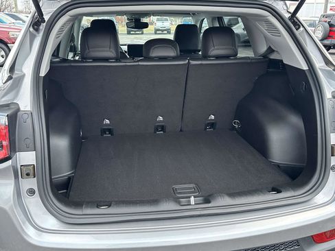 Certified 2022 Jeep Compass Limited image 11