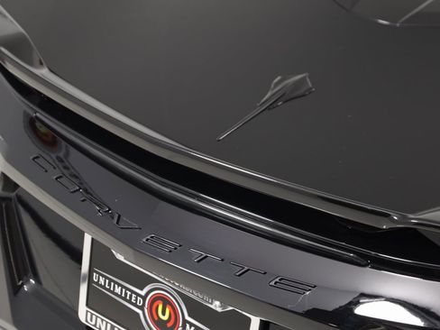 Used 2020 Chevrolet Corvette Stingray Premium Cpe w/ 3LT Preferred Equipment Group image 76