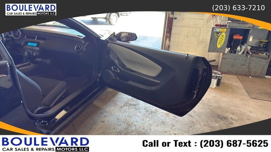Used 2011 Chevrolet Camaro LS RWD image 25