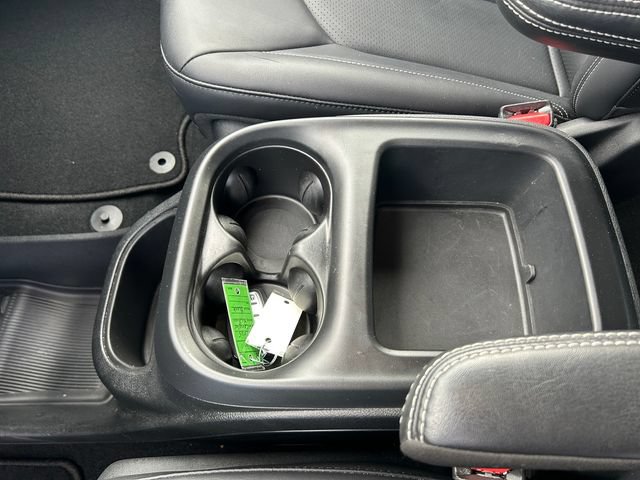 Used 2025 Chrysler Pacifica Select FWD image 66