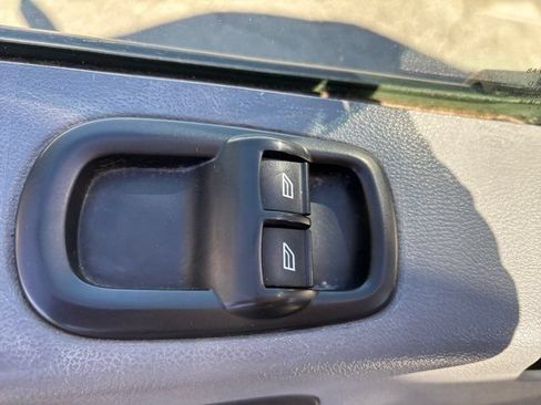 Used 2018 Ford Transit 350 XL RWD image 17