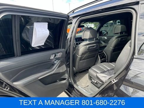 Used 2020 BMW X7 xDrive40i w/ M Sport Package AWD/4WD image 30