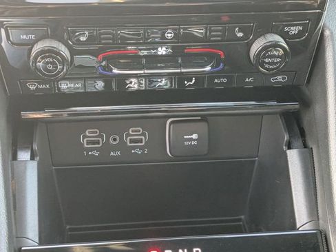 New 2025 Jeep Grand Cherokee Limited image 21