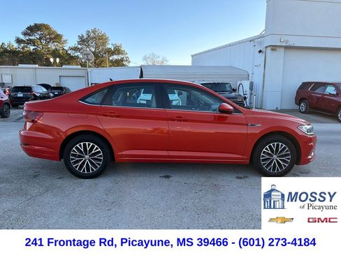 Used 2019 Volkswagen Jetta SEL image 8