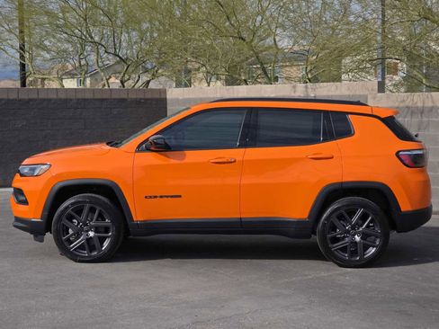 New 2026 Jeep Compass Latitude image 9