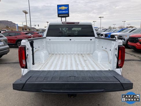 Used 2024 GMC Sierra 1500 SLT image 41