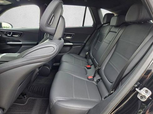 Certified 2026 Mercedes-Benz GLC 300 image 19