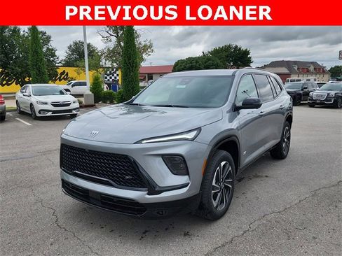 New 2026 Buick Enclave Sport Touring w/ Power Package image 7