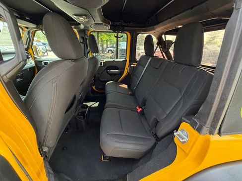 Certified 2018 Jeep Wrangler Unlimited Sport S AWD/4WD image 18