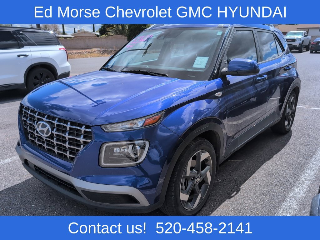 Used 2022 Hyundai Venue Limited FWD image 1