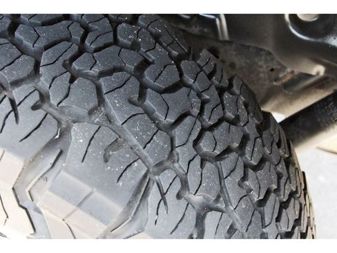 Used 2020 Jeep Wrangler Unlimited Sport AWD/4WD image 32