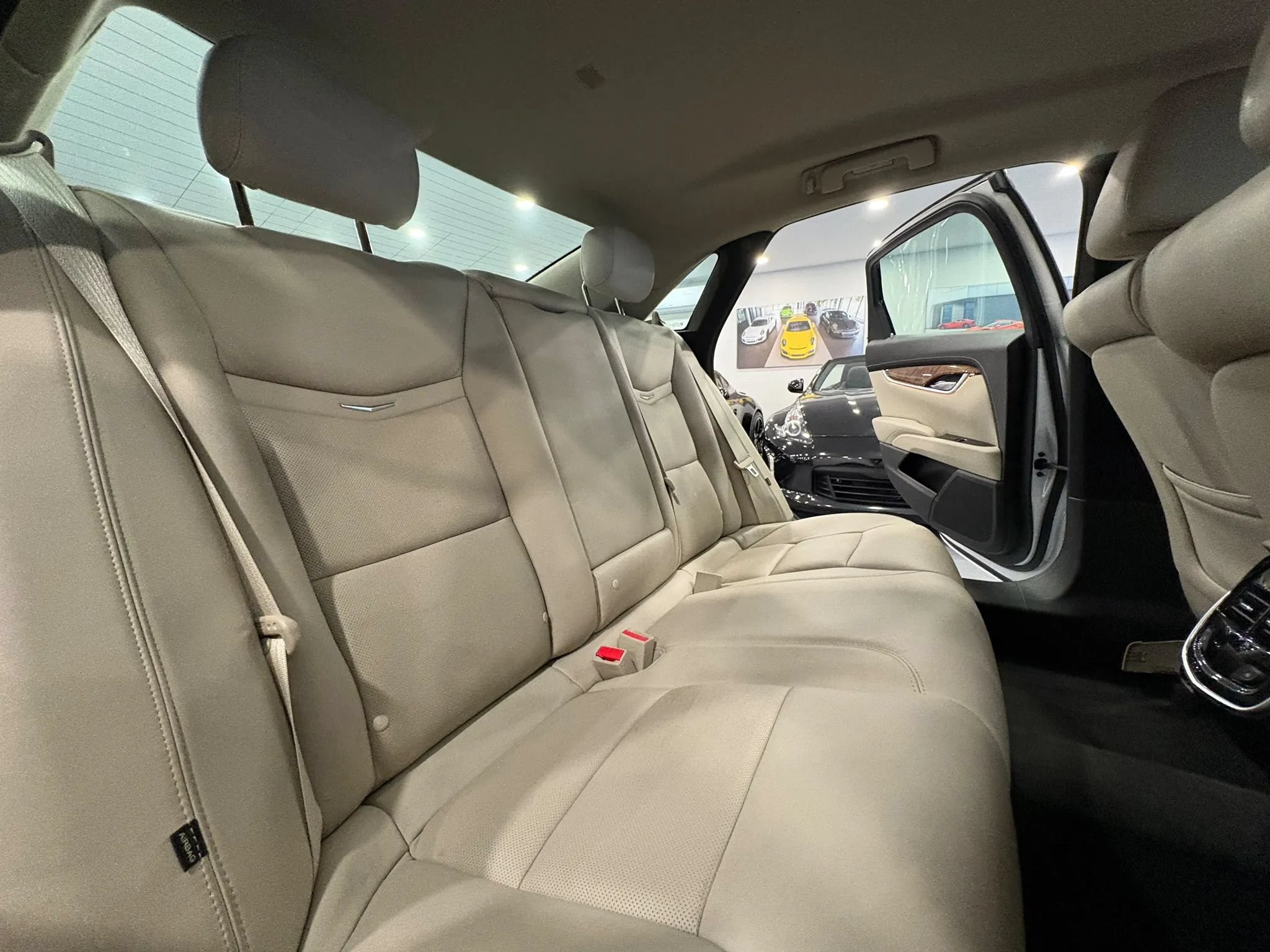 Used 2018 Cadillac XTS Luxury w/ Driver Awareness Package FWD image 16