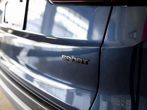 Used 2025 Honda CR-V Sport-L image 8