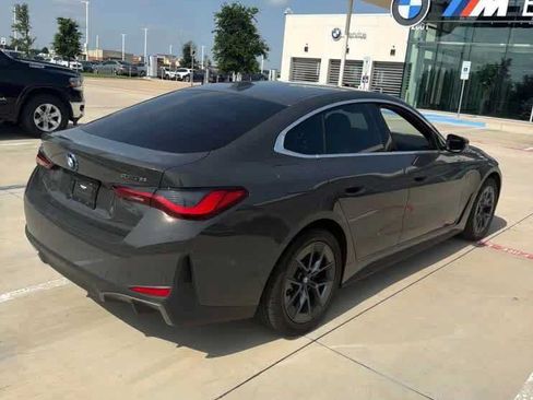 Used 2023 BMW i4 eDrive35 RWD image 2