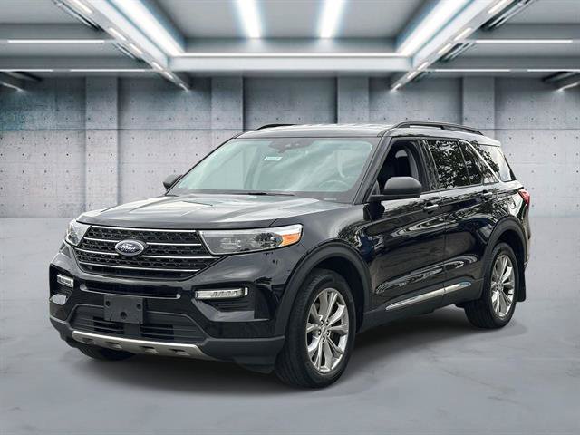 Used 2023 Ford Explorer XLT w/ Equipment Group 202A AWD/4WD image 1
