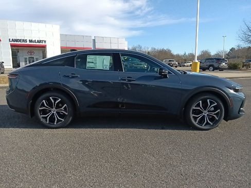 New 2026 Toyota Crown XLE image 2