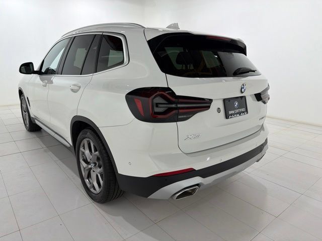 Certified 2023 BMW X3 xDrive30i w/ Premium Package w/ZPA AWD/4WD image 3