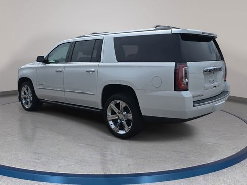 Used 2017 GMC Yukon XL Denali w/ Open Road Package AWD/4WD image 7