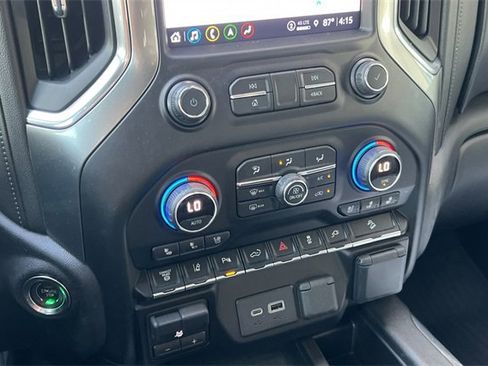 Used 2021 Chevrolet Silverado 2500 LTZ w/ LTZ Premium Package image 28