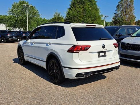 Used 2022 Volkswagen Tiguan SE R-Line AWD/4WD image 7