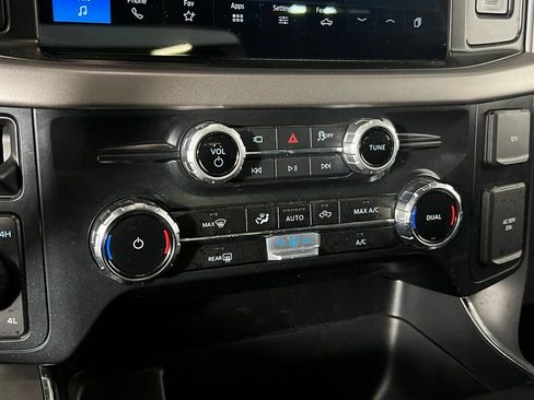 Used 2025 Ford F150 XLT w/ Equipment Group 301A Standard image 19