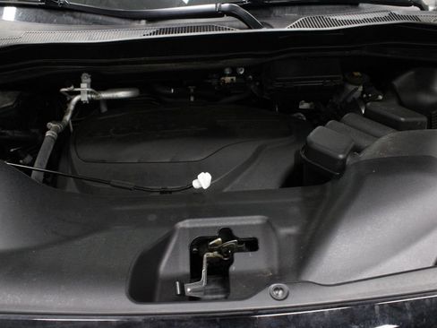 Used 2025 Honda Ridgeline Black Edition image 32