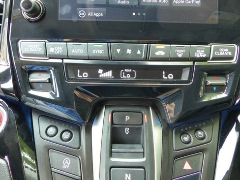 Used 2024 Honda Odyssey Elite image 33