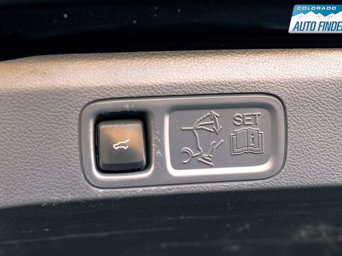 Used 2019 Lincoln Navigator Reserve image 30