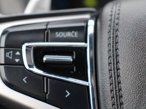 Used 2019 Mitsubishi Outlander SEL image 26