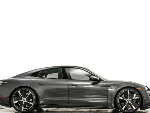 Used 2021 Porsche Taycan Turbo S image 2