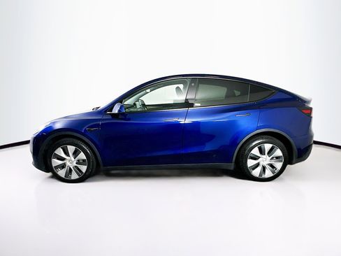 Used 2023 Tesla Model Y Long Range image 4