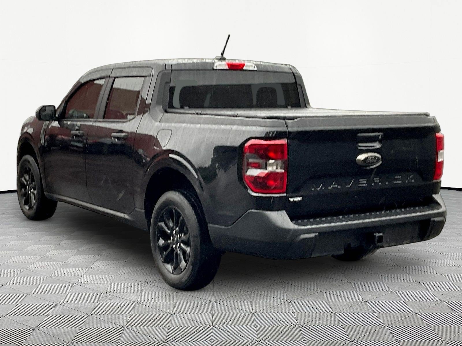 Used 2024 Ford Maverick XLT w/ XLT Luxury Package FWD image 4