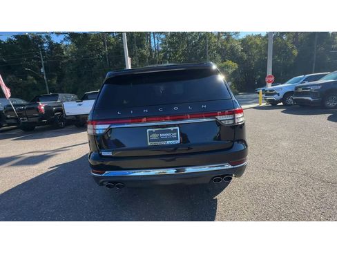 Used 2021 Lincoln Aviator 2WD w/ Class IV Trailer Tow Package image 3