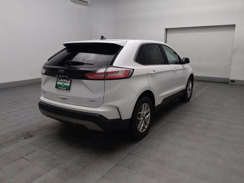 Used 2023 Ford Edge SEL image 9