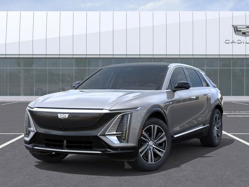 New 2026 Cadillac Lyriq Luxury image 6