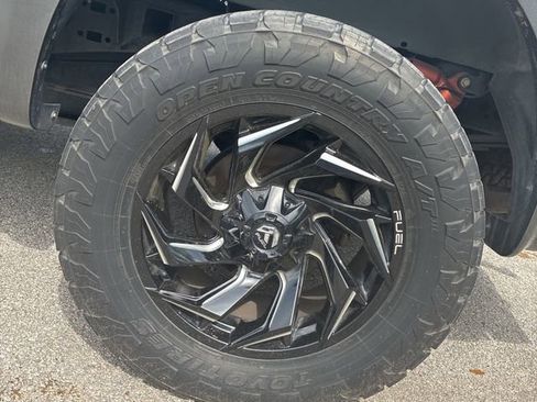 Used 2019 Ford F150 Raptor w/ Equipment Group 802A Luxury image 8