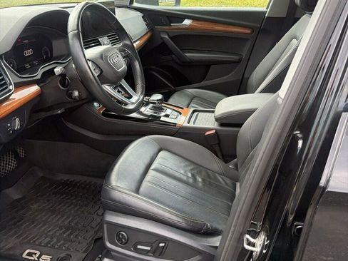 Used 2021 Audi Q5 e Premium Plus w/ Premium Plus Package AWD/4WD image 9