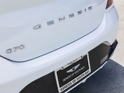 Used 2025 Genesis G70 2.5T RWD image 7